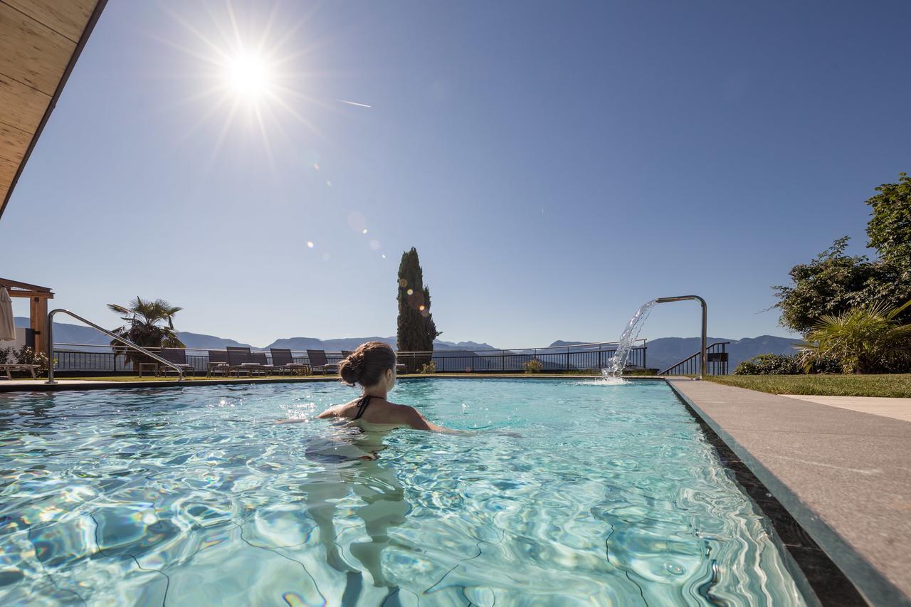 Hotel Torgglhof カルダーロ エクステリア 写真