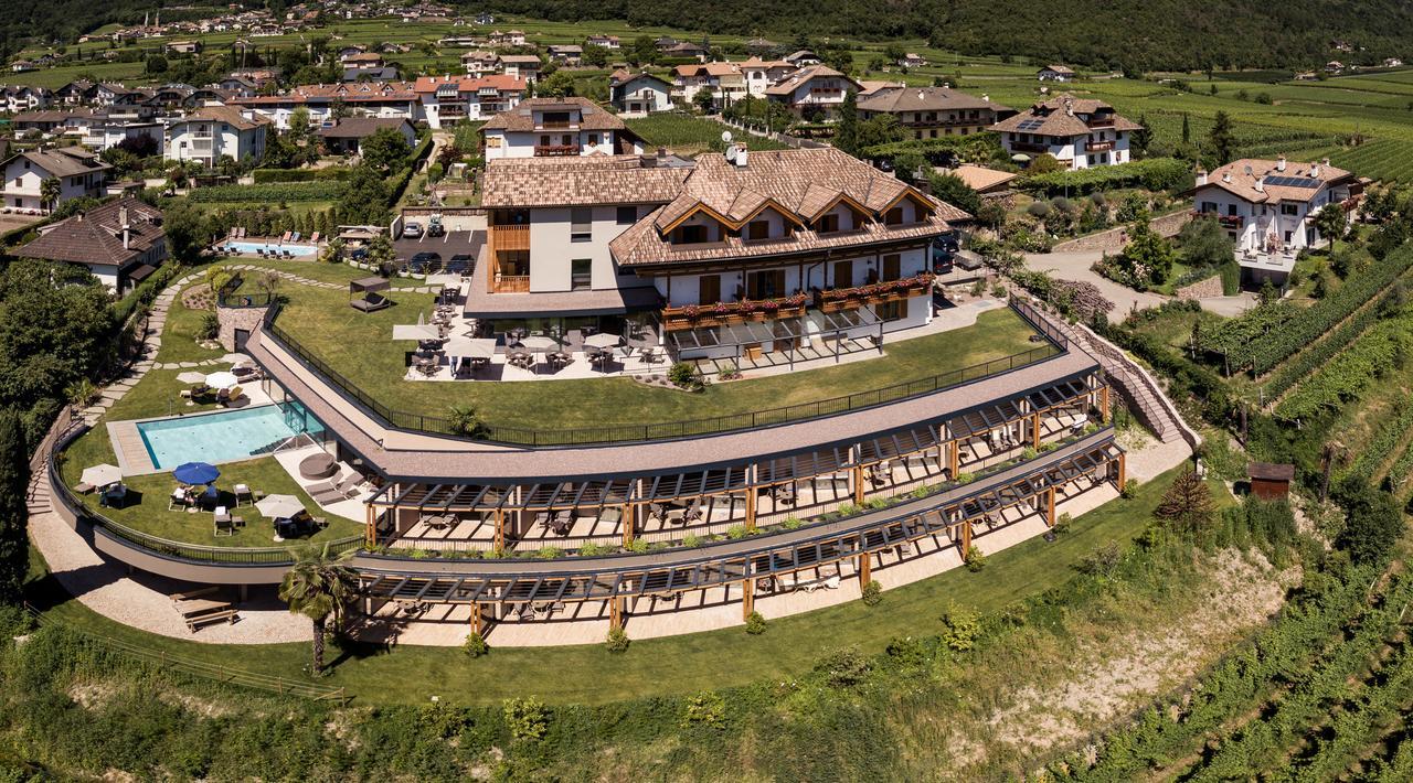 Hotel Torgglhof カルダーロ エクステリア 写真